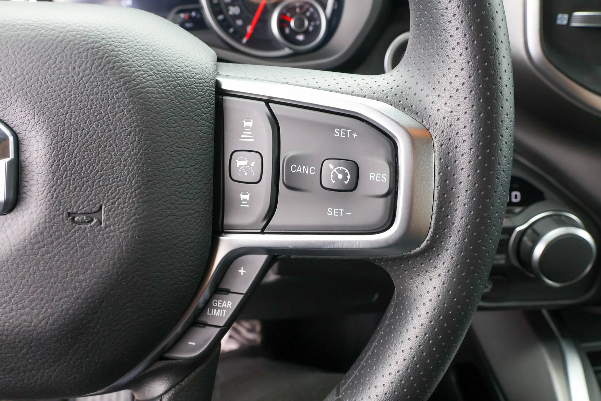 New 2026 RAM 1500 Express AWD/4WD image 25