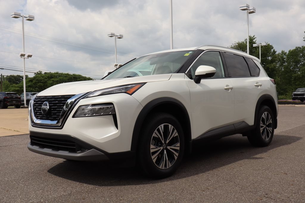 Used 2021 Nissan Rogue SV w/ Premium Package AWD/4WD image 9