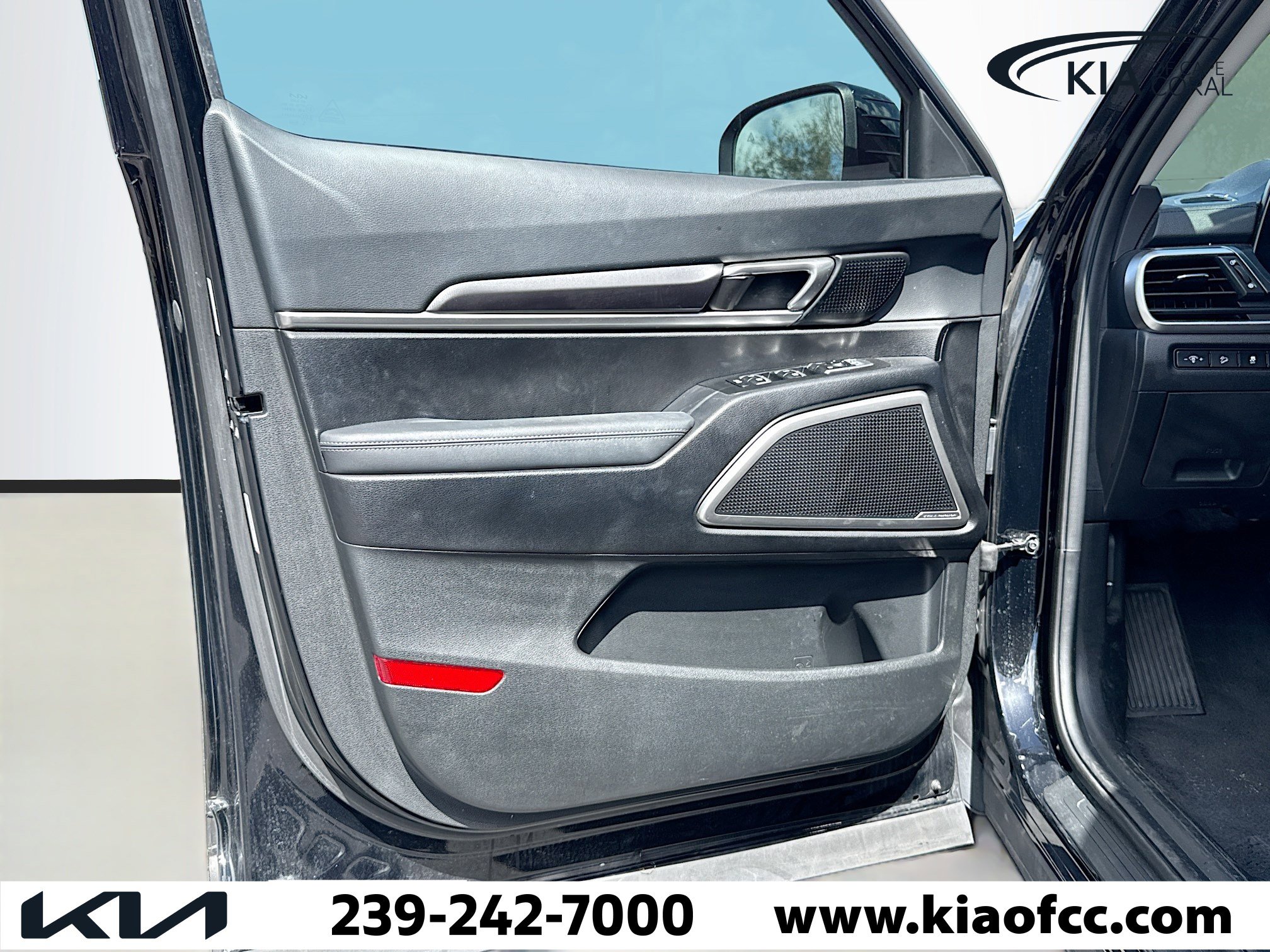 Certified 2023 Kia Telluride LX image 21