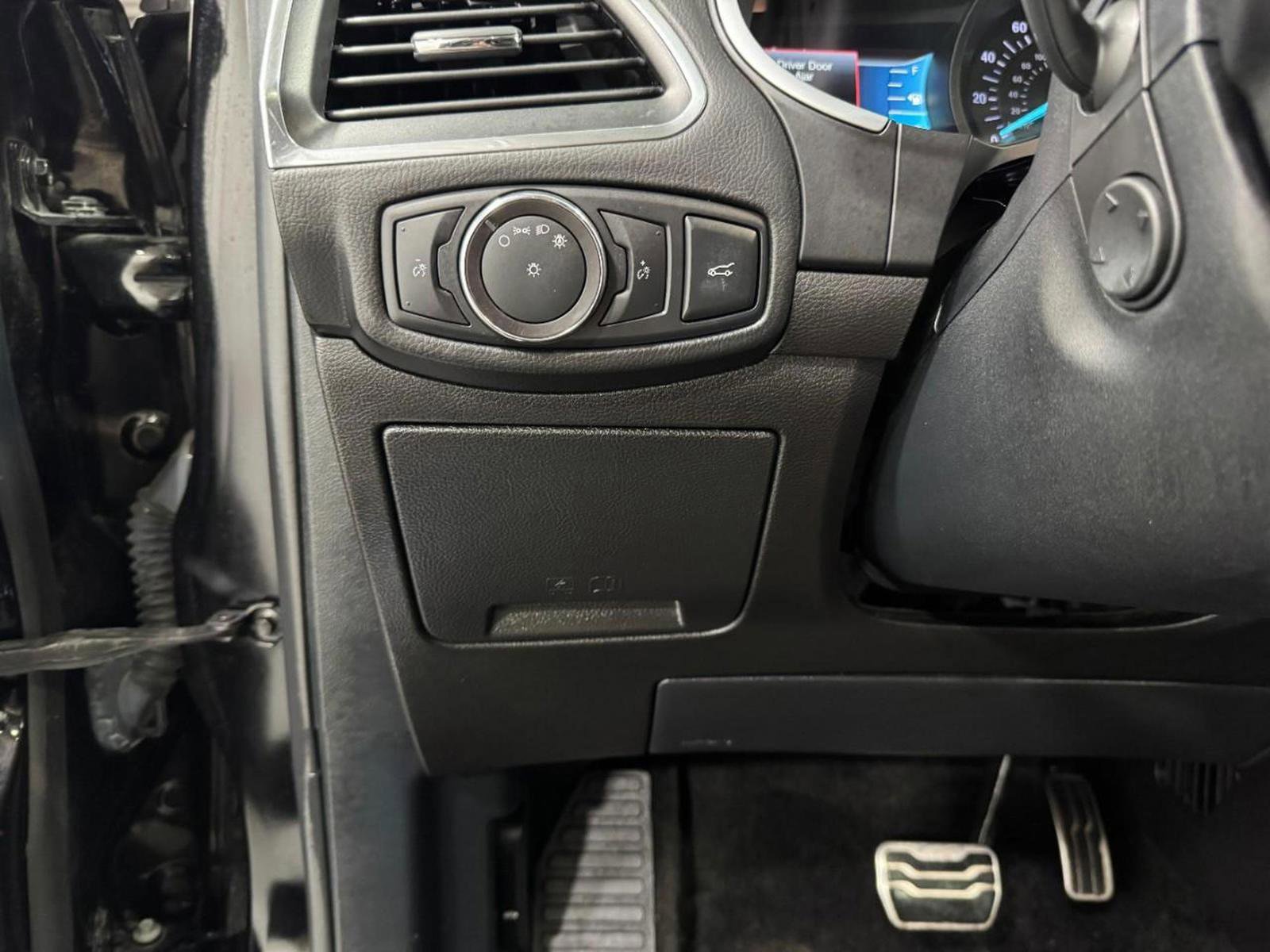 Used 2018 Ford Edge Sport w/ Equipment Group 401A image 29