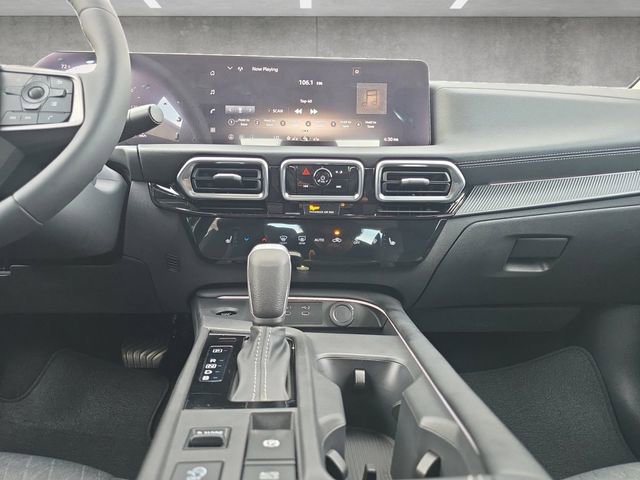 New 2026 Nissan Sentra SV image 3