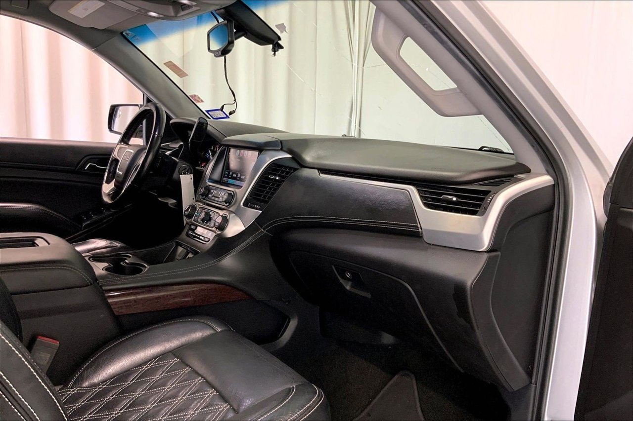 Used 2018 GMC Yukon SLE w/ SLE Value Package RWD image 28
