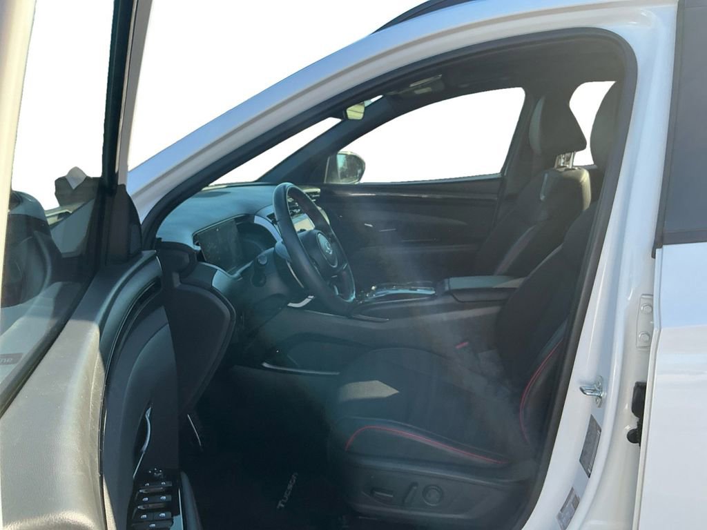Used 2024 Hyundai Tucson N Line image 14