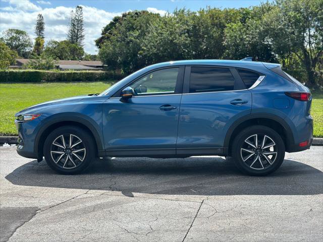 Used 2018 MAZDA CX-5 Touring image 4
