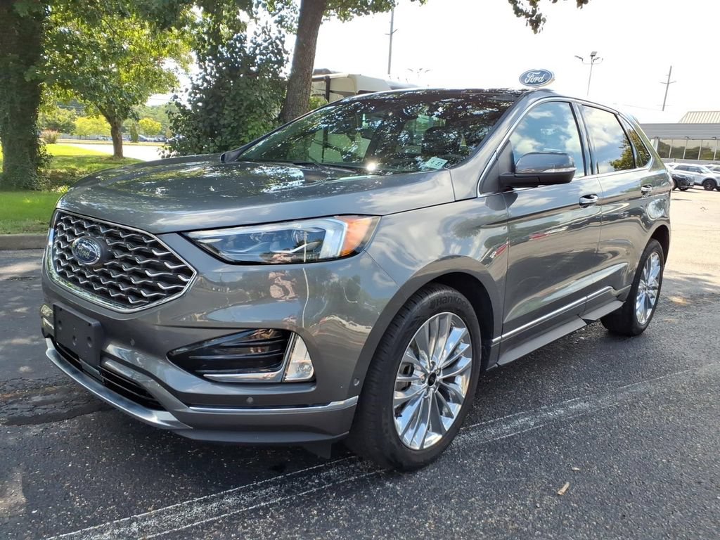 Certified 2022 Ford Edge Titanium w/ Equipment Group 301A AWD/4WD image 5