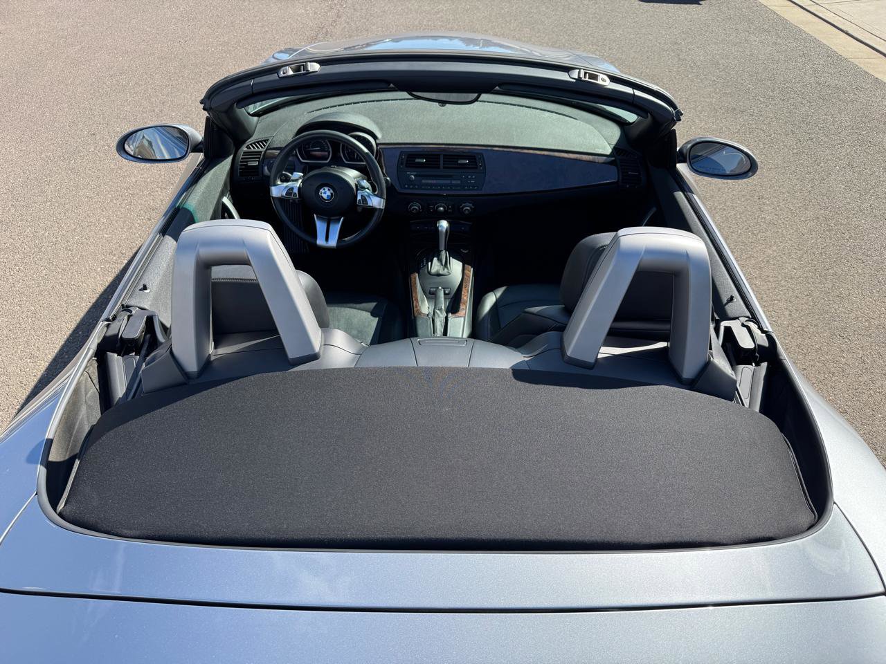 Used 2008 BMW Z4 3.0si RWD image 8