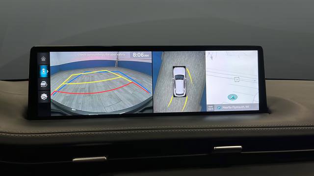 Used 2024 Genesis GV70 3.5T Sport w/ Sport Advanced Package image 14