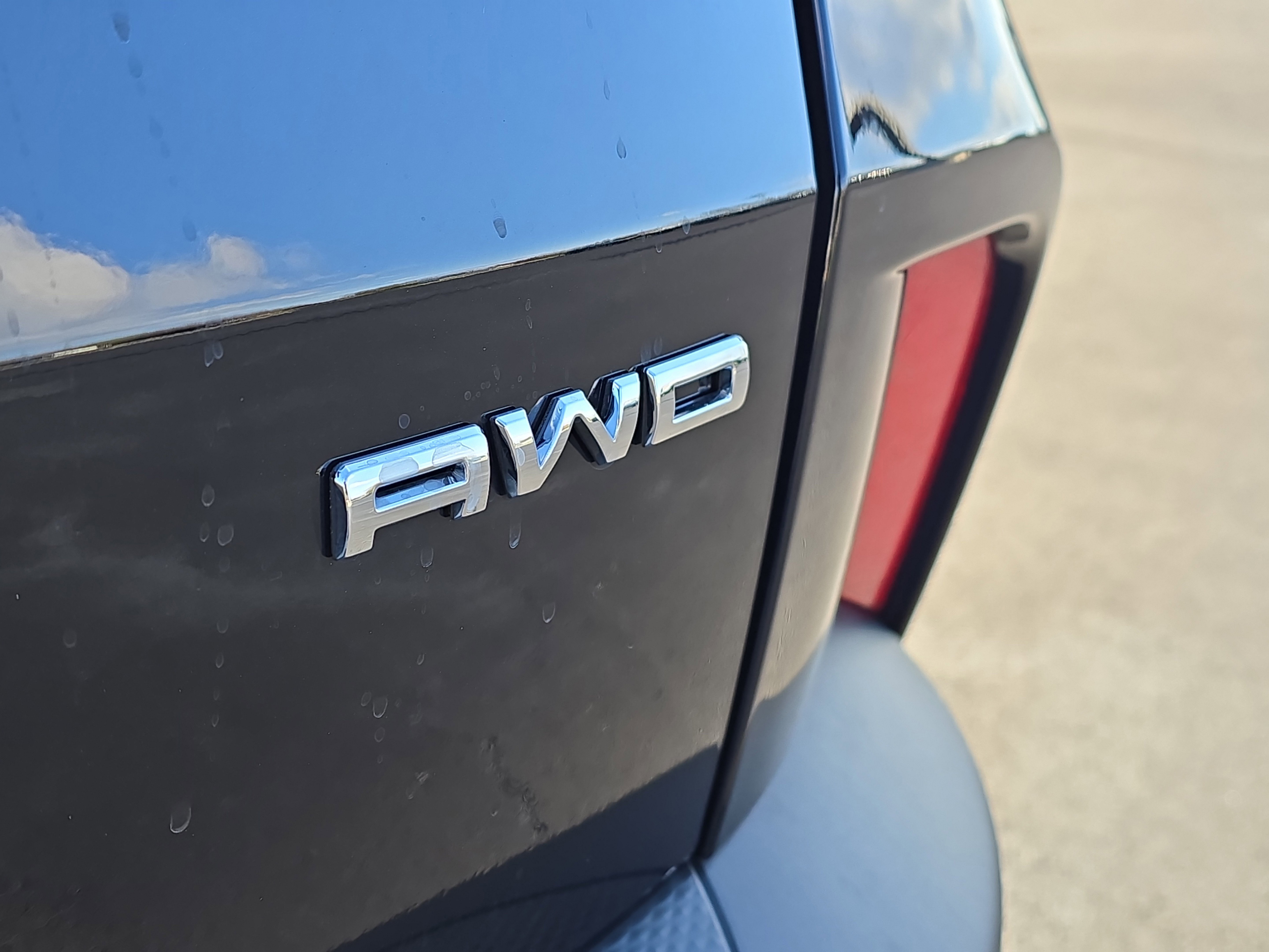 New 2025 Ford Escape ST-Line w/ Cold Weather Package image 8