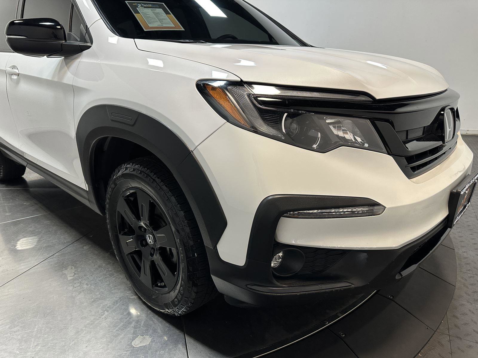 Used 2022 Honda Pilot TrailSport image 3