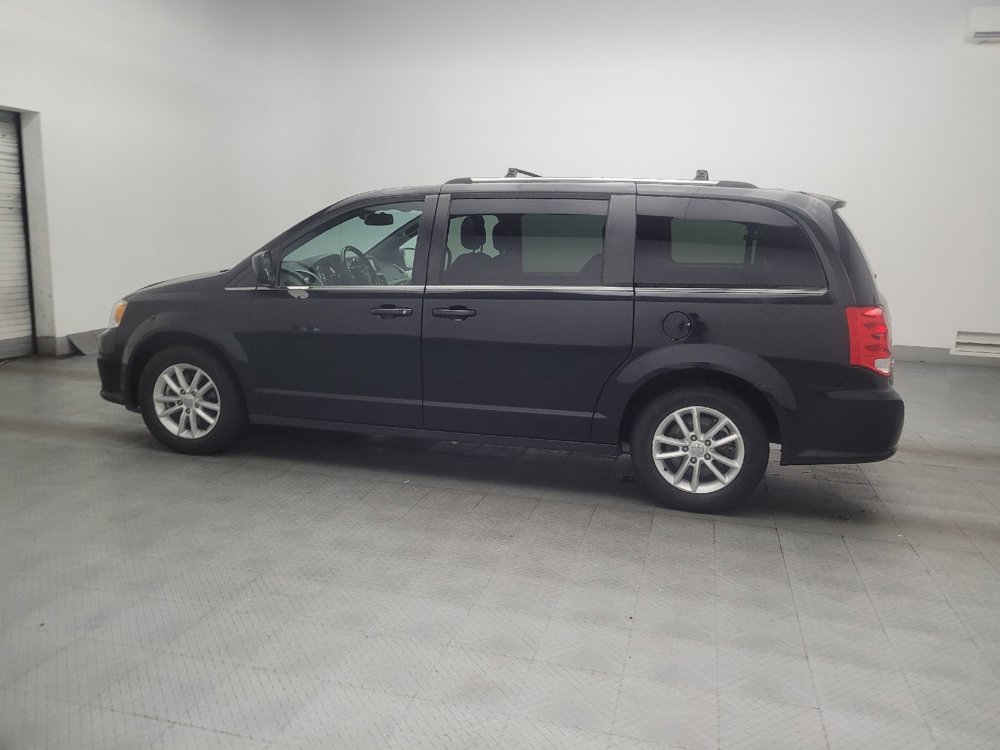 Used 2019 Dodge Grand Caravan SXT FWD image 3
