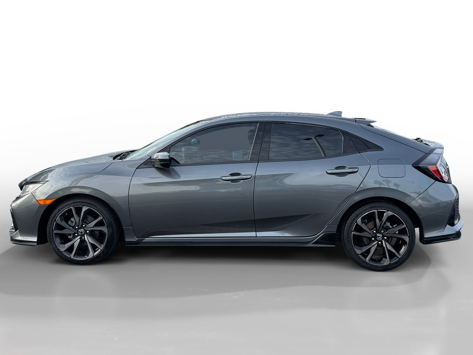 Used 2019 Honda Civic Sport image 2