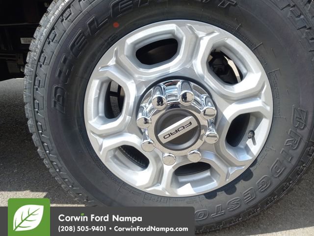 New 2026 Ford F350 XLT w/ Snow Plow/Camper Package image 24