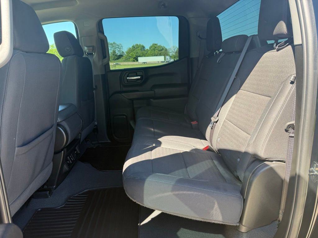 Used 2024 Chevrolet Silverado 1500 Custom Trail Boss w/ Turbomax Blackout Package AWD/4WD image 13