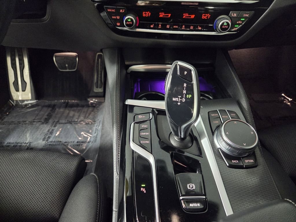 Used 2023 BMW 530i w/ M Sport Package image 16