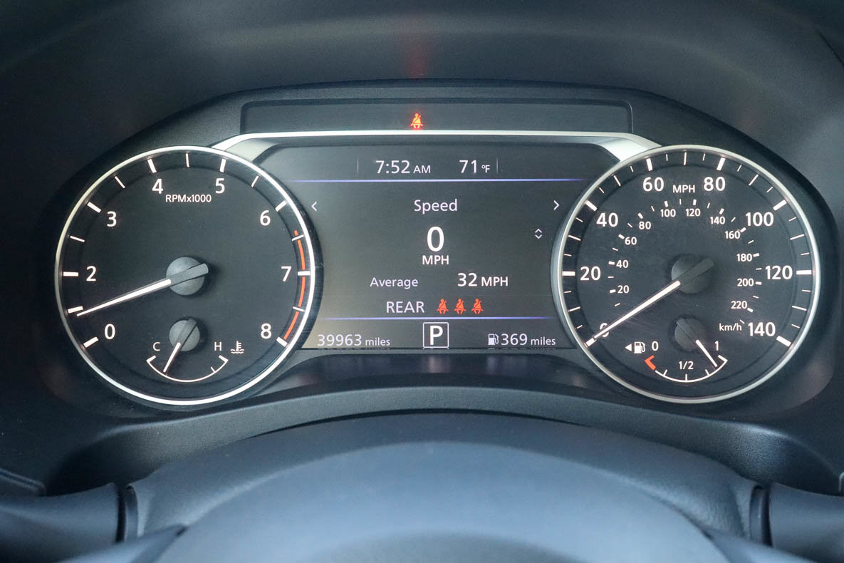 Used 2025 Nissan Altima 2.5 SV FWD image 26