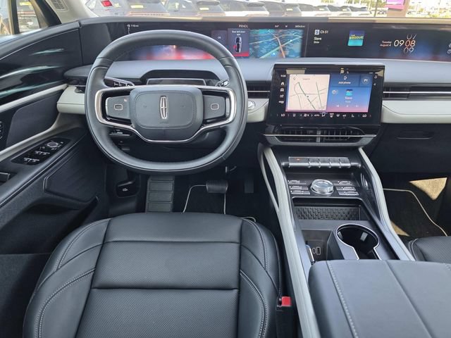 Certified 2025 Lincoln Nautilus Premier AWD/4WD image 7