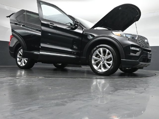 Used 2023 Ford Explorer Platinum w/ Technology Package AWD/4WD image 52