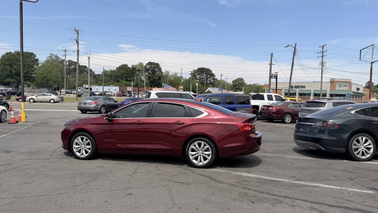 Used 2016 Chevrolet Impala LT w/ Convenience Package FWD image 3