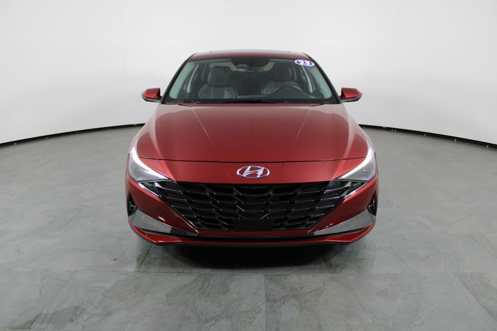 Used 2023 Hyundai Elantra Limited FWD image 12