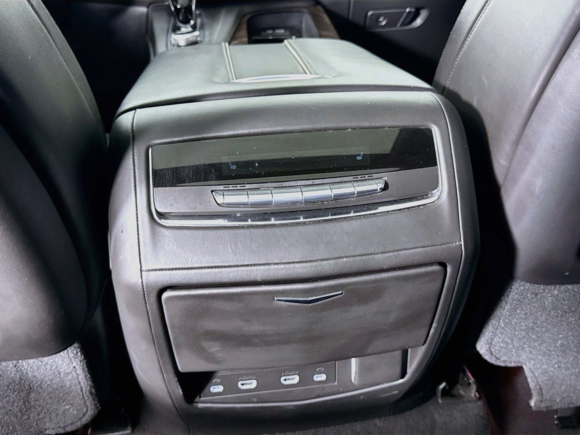 Used 2021 Cadillac Escalade Sport Platinum AWD/4WD image 29
