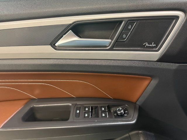 Used 2022 Volkswagen Atlas SEL Premium image 12