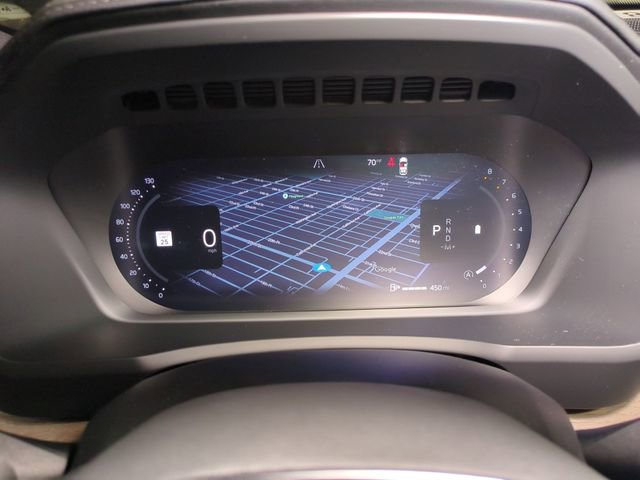 New 2026 Volvo XC90 B6 Plus w/ Protection Package Premier image 16