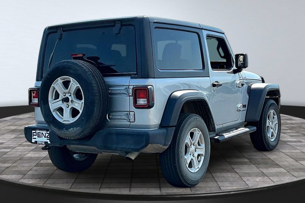 Used 2022 Jeep Wrangler Sport AWD/4WD image 6
