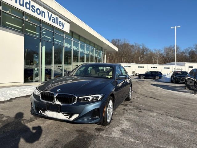 New 2026 BMW 330i xDrive Sedan w/ Convenience Package AWD/4WD image 7
