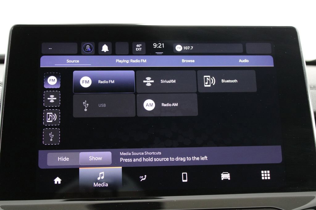 Used 2024 Jeep Compass Latitude image 42