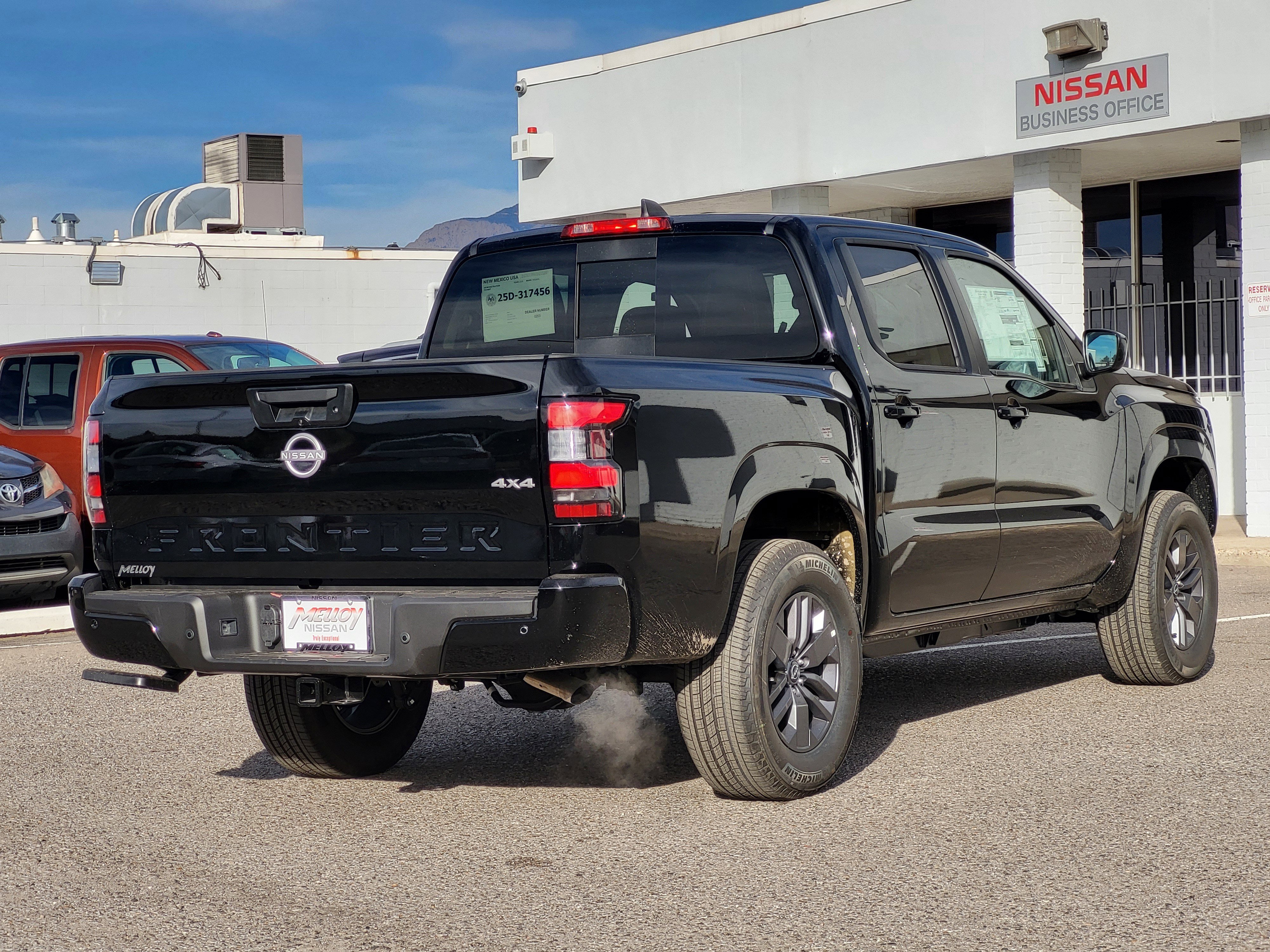 New 2026 Nissan Frontier SV w/ Tow Package image 6