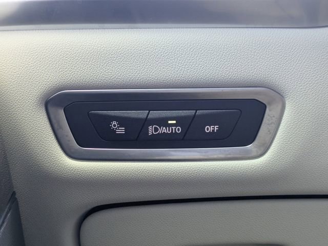 Used 2025 BMW X7 xDrive40i w/ Executive Package image 26