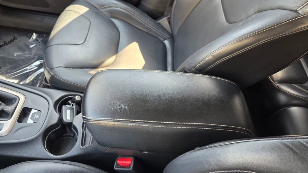 Used 2018 Jeep Cherokee Limited image 26