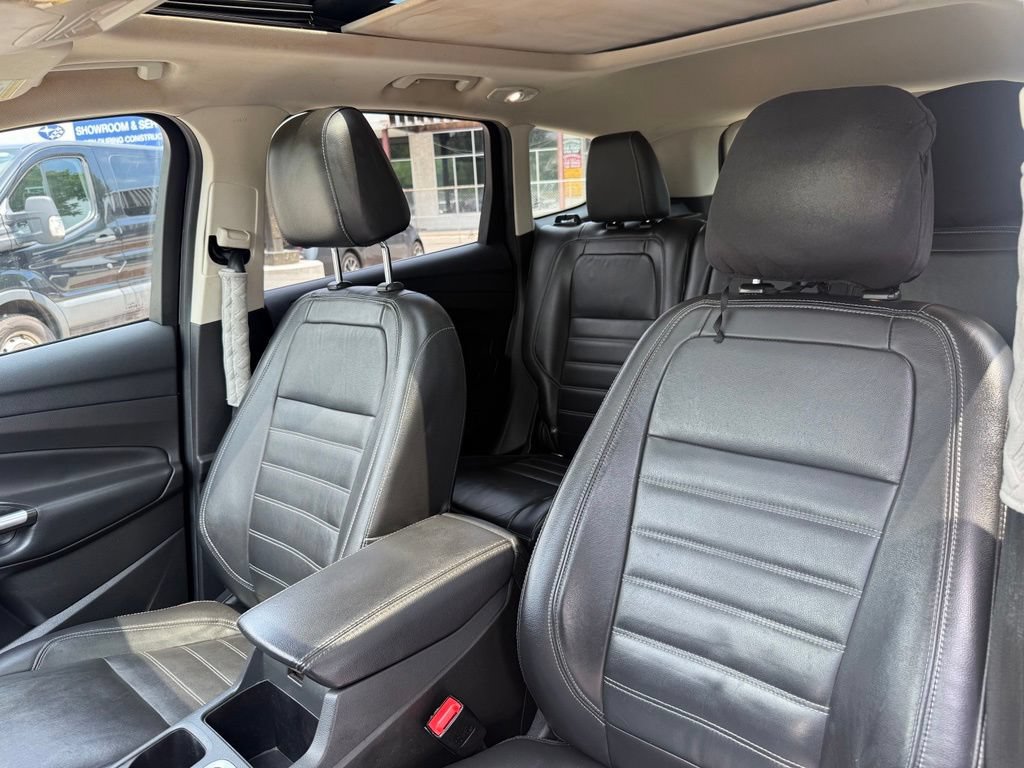 Used 2017 Ford Escape Titanium AWD/4WD image 21