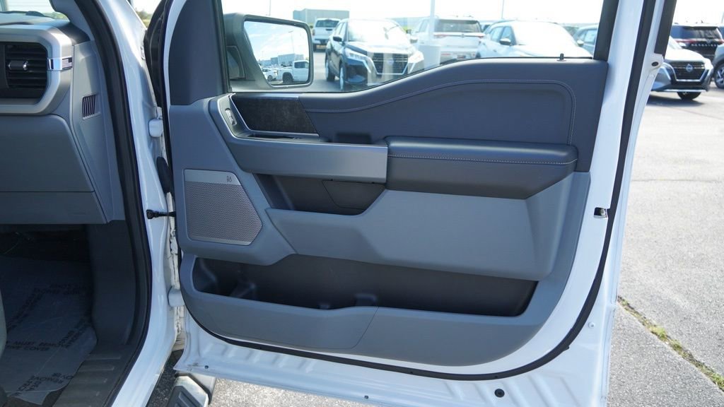 Used 2022 Ford F150 XLT w/ Equipment Group 302A High image 24