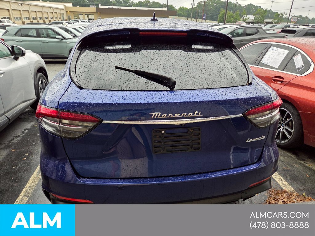 Used 2023 Maserati Levante Modena AWD/4WD image 11