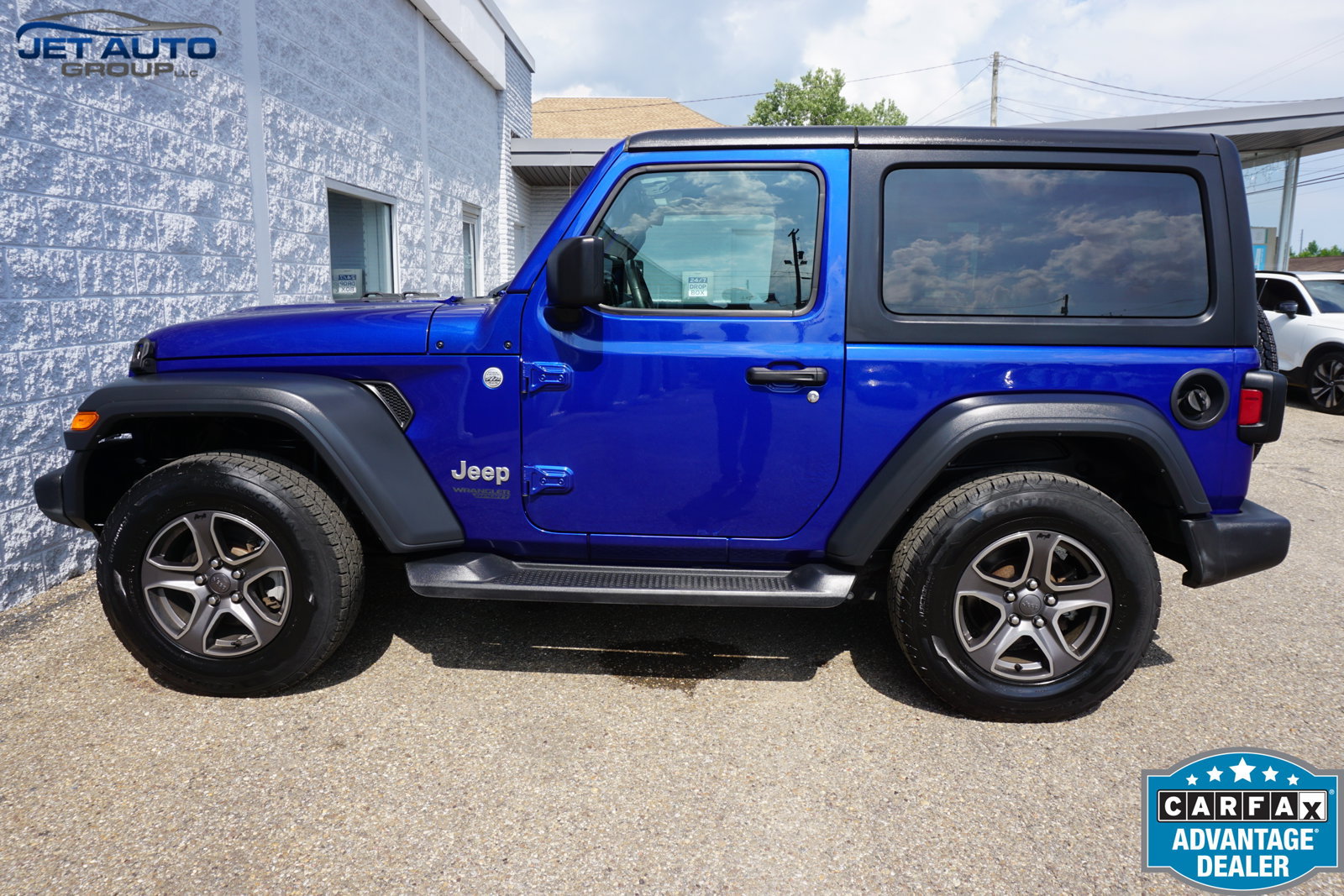 Used 2018 Jeep Wrangler Sport AWD/4WD image 13