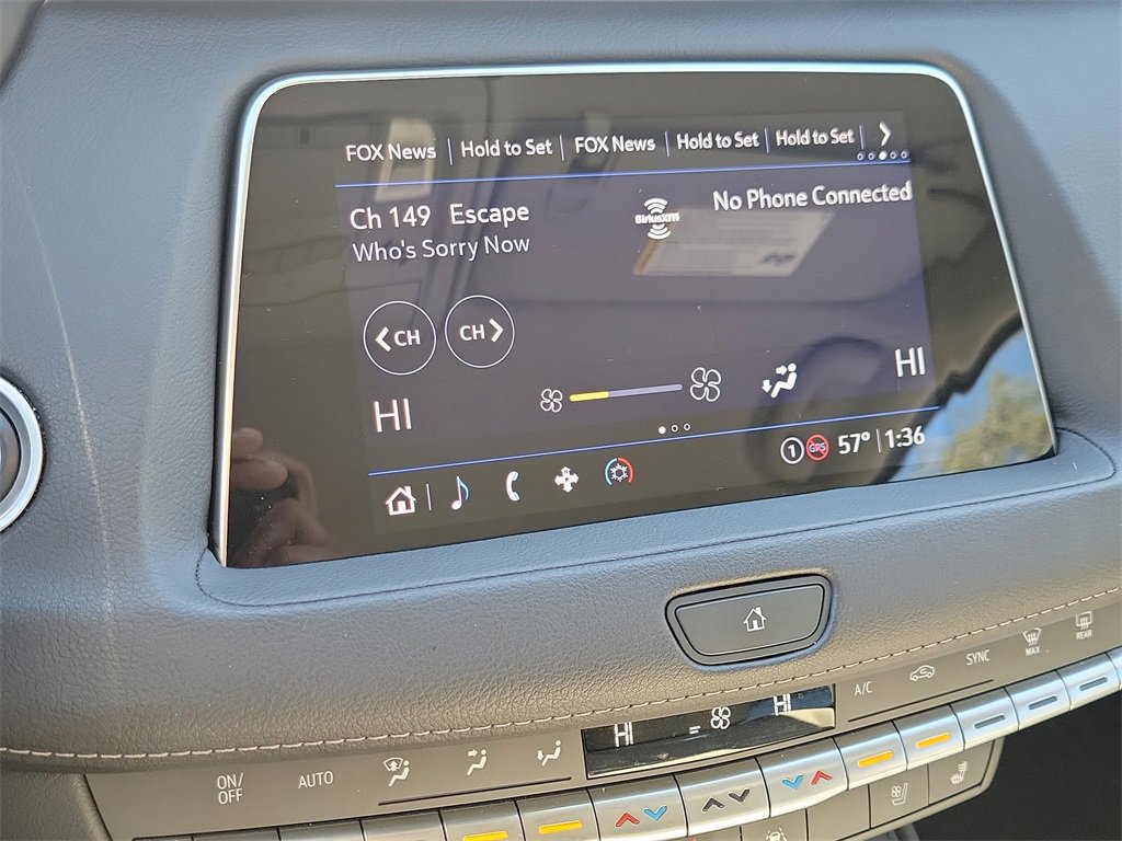 Used 2023 Cadillac XT4 Premium Luxury image 34