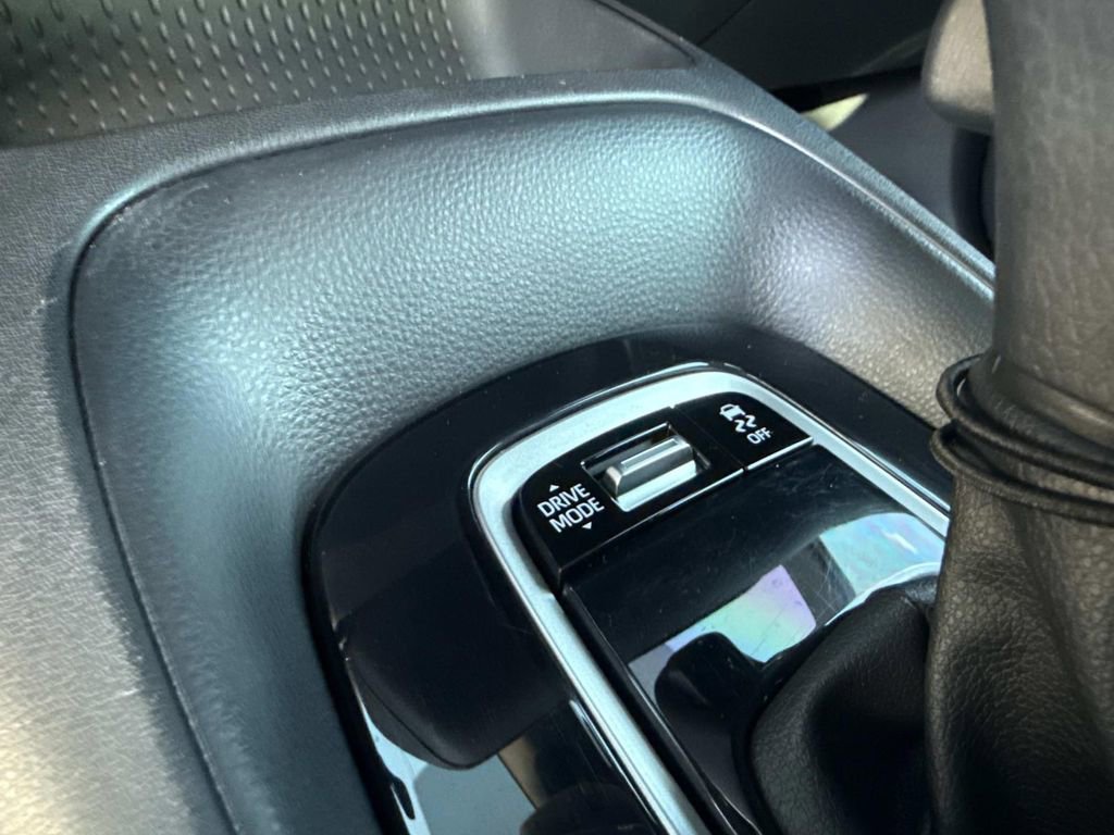 Used 2024 Toyota Corolla SE FWD image 28