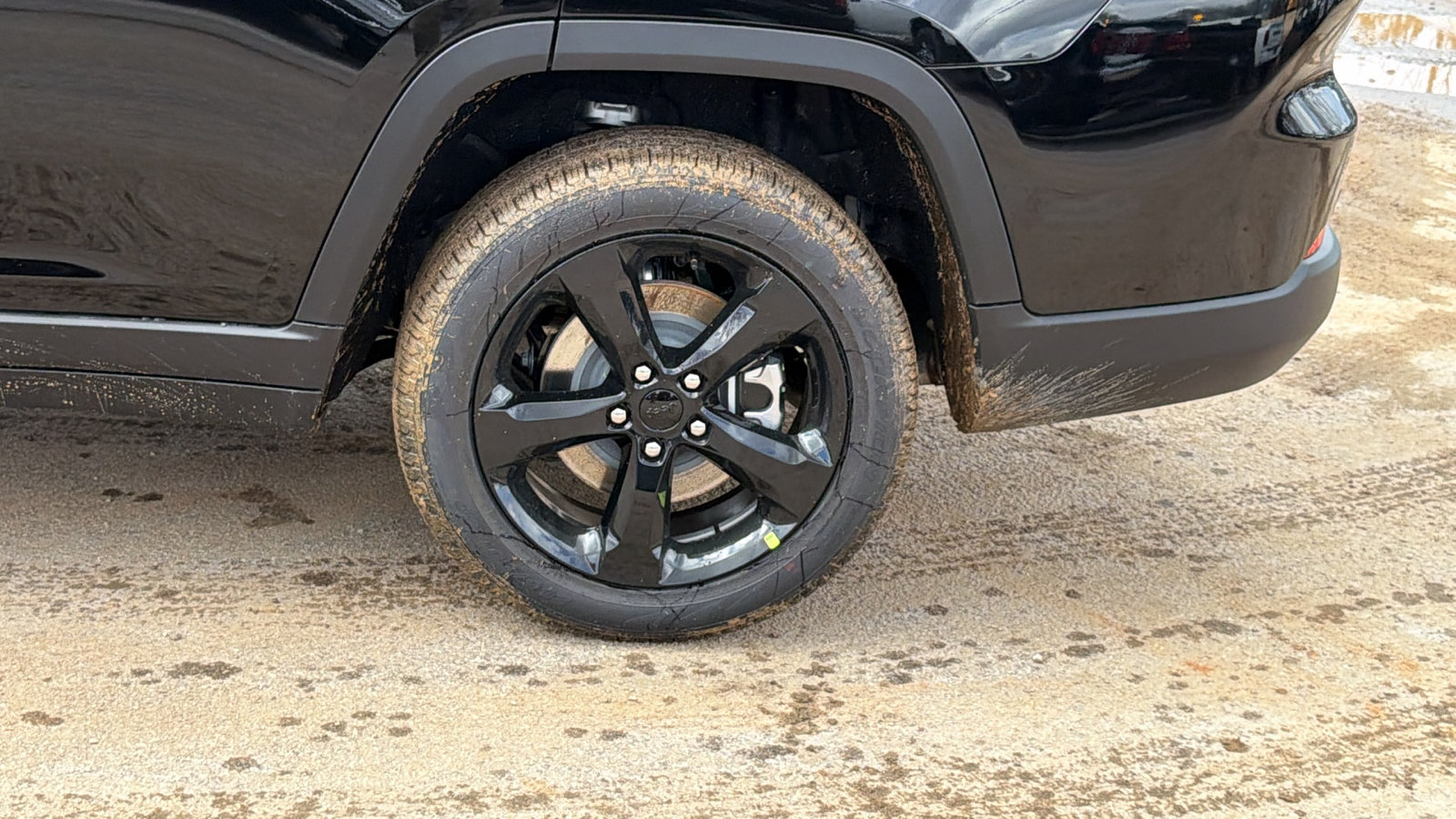 New 2026 Jeep Grand Cherokee L Limited w/ Limited Altitude Package AWD/4WD image 13