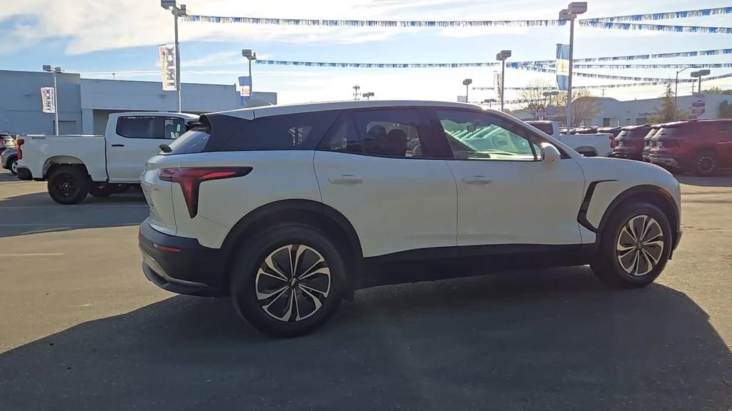 New 2026 Chevrolet Blazer EV LT w/ LPO, All-Weather Mat Package image 9