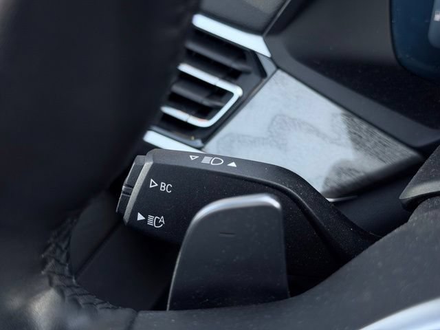 Used 2019 BMW X7 xDrive50i w/ M Sport Package AWD/4WD image 38