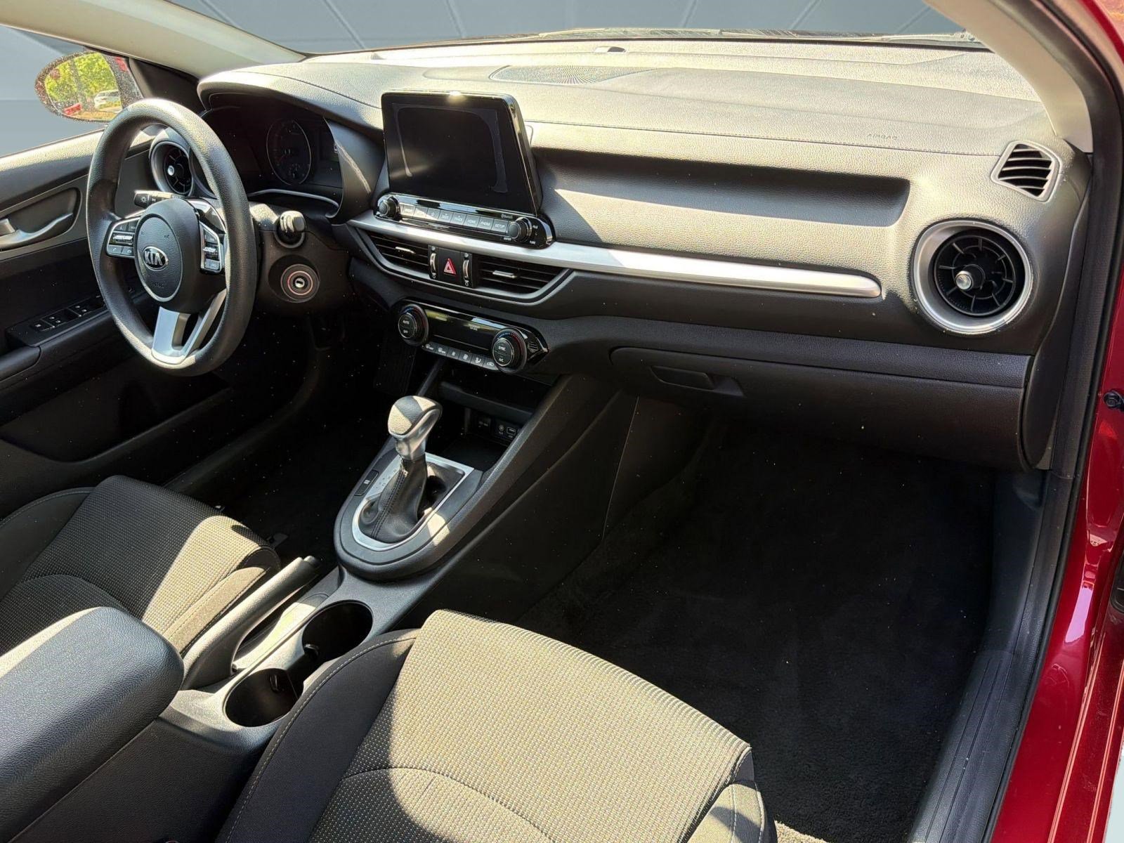 Used 2019 Kia Forte LXS FWD image 30