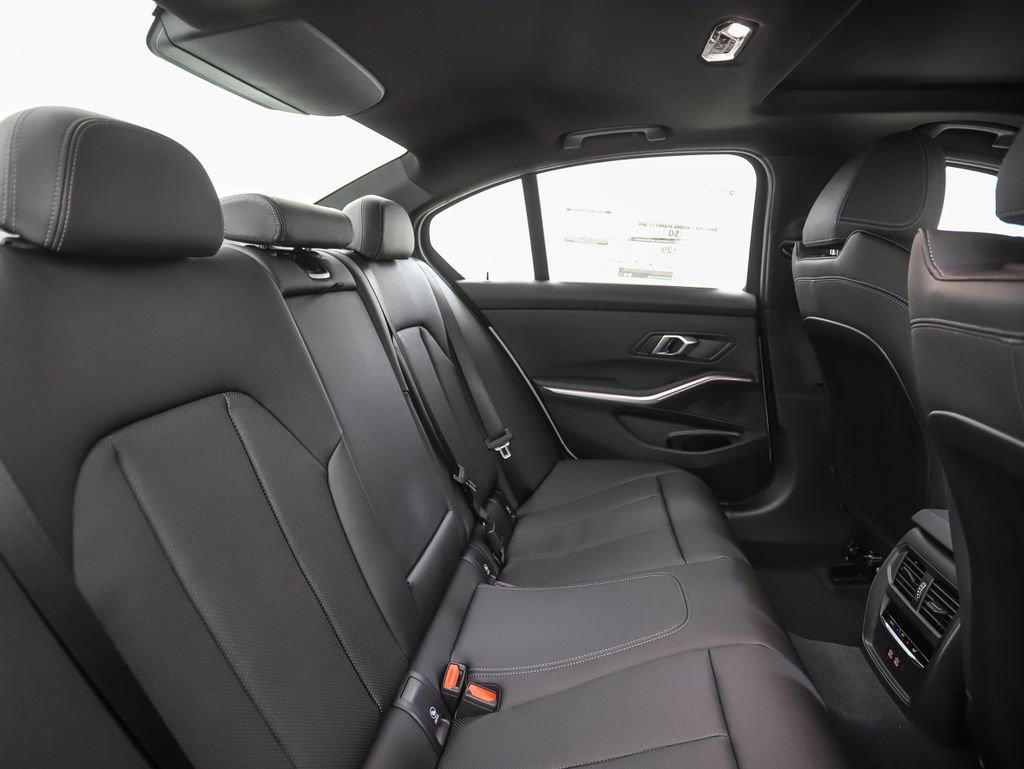 New 2026 BMW 330i xDrive Sedan w/ Premium Package image 27