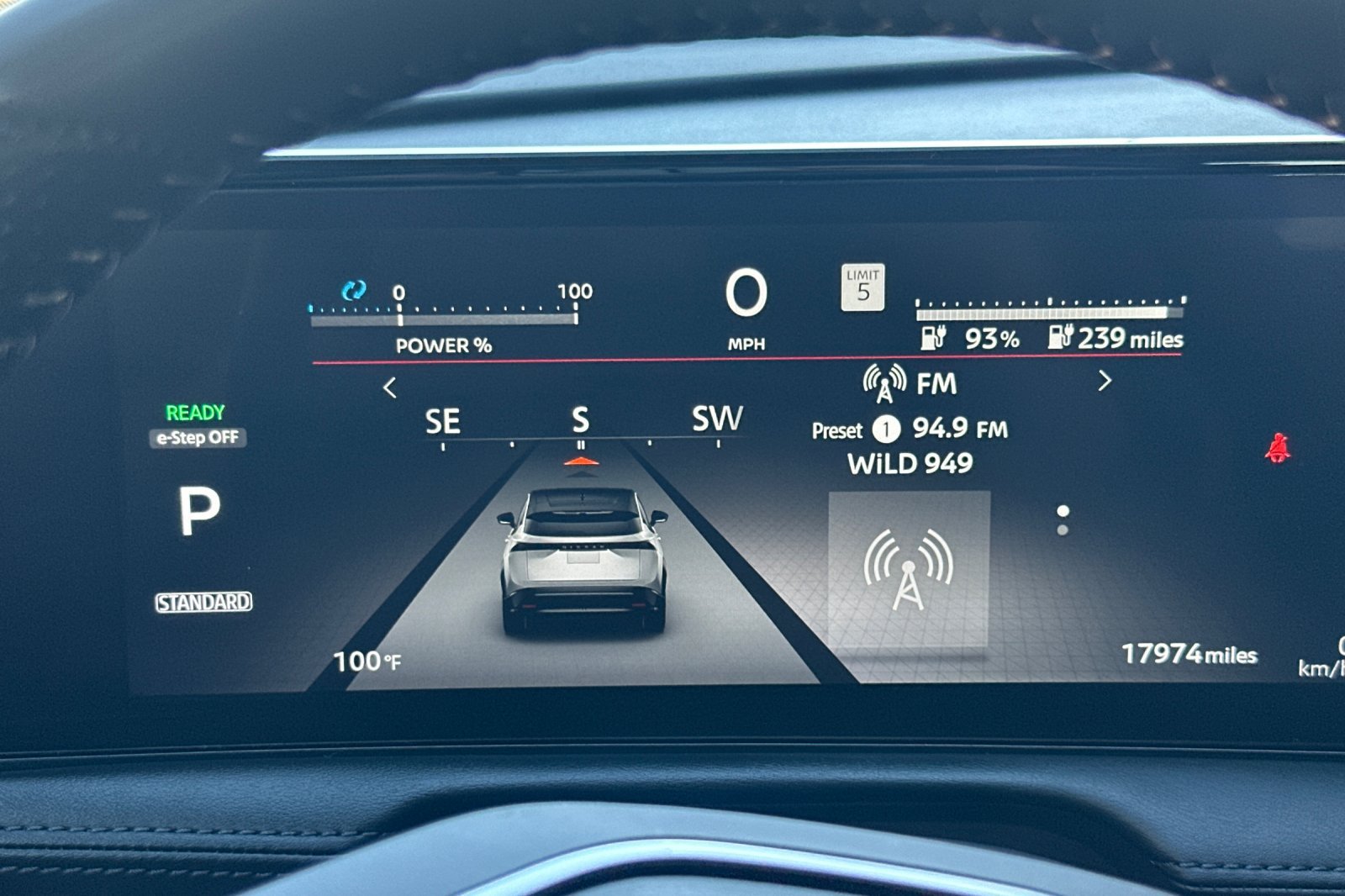 Certified 2023 Nissan Ariya FWD image 39