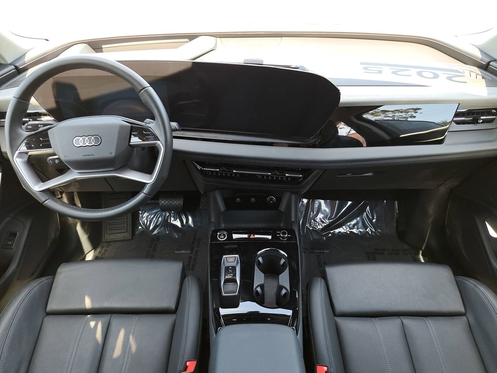 Certified 2025 Audi Q6 e-tron Premium Plus w/ Premium Plus AWD/4WD image 9