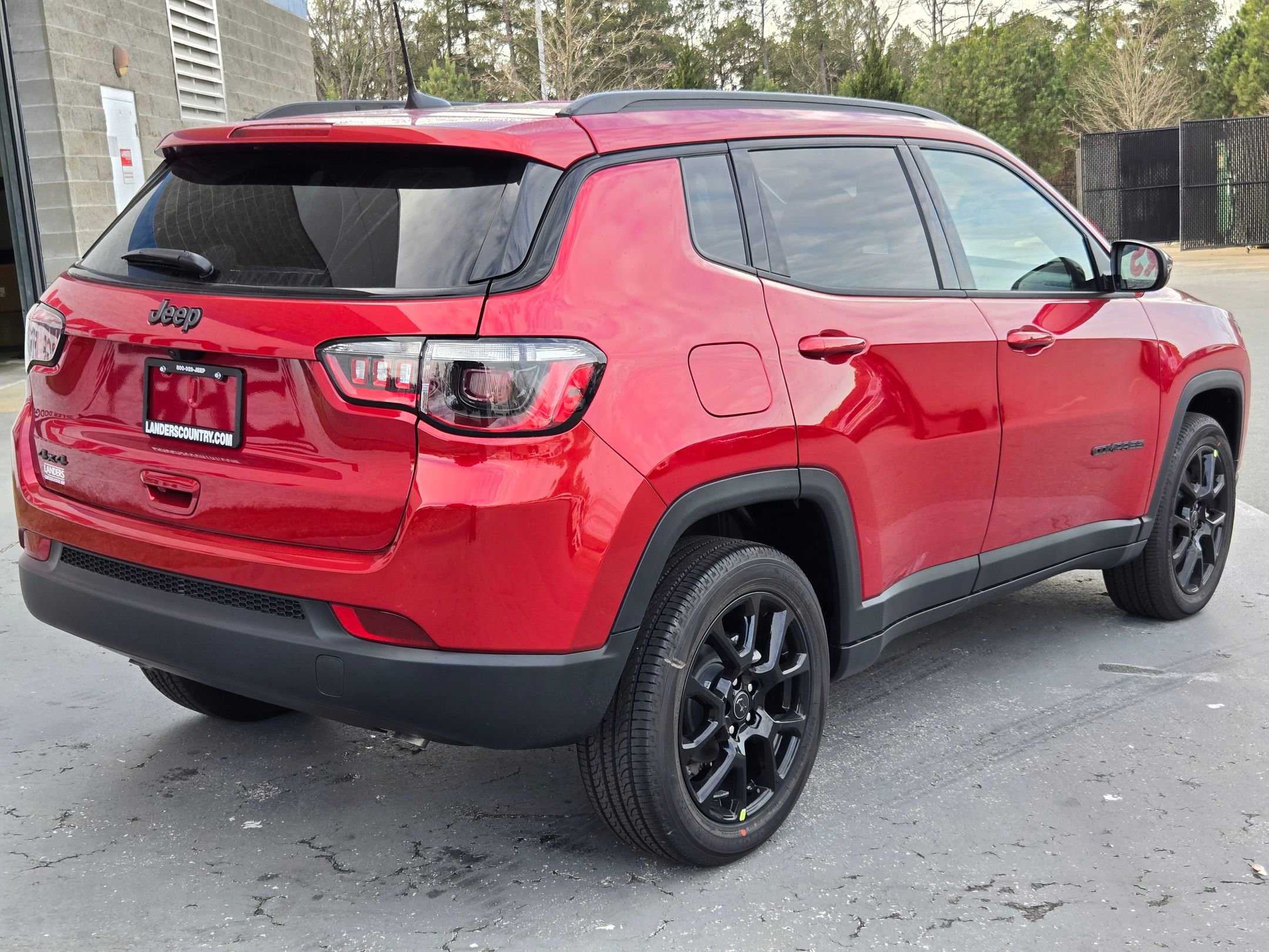 New 2026 Jeep Compass Latitude image 7