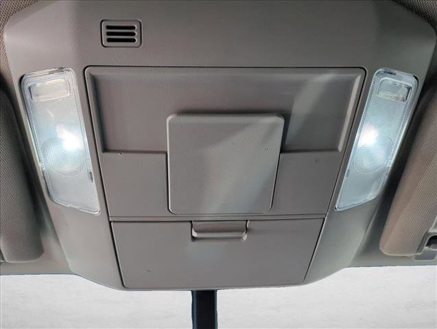 Used 2016 Toyota Tundra SR5 w/ SR5 Upgrade Package image 22