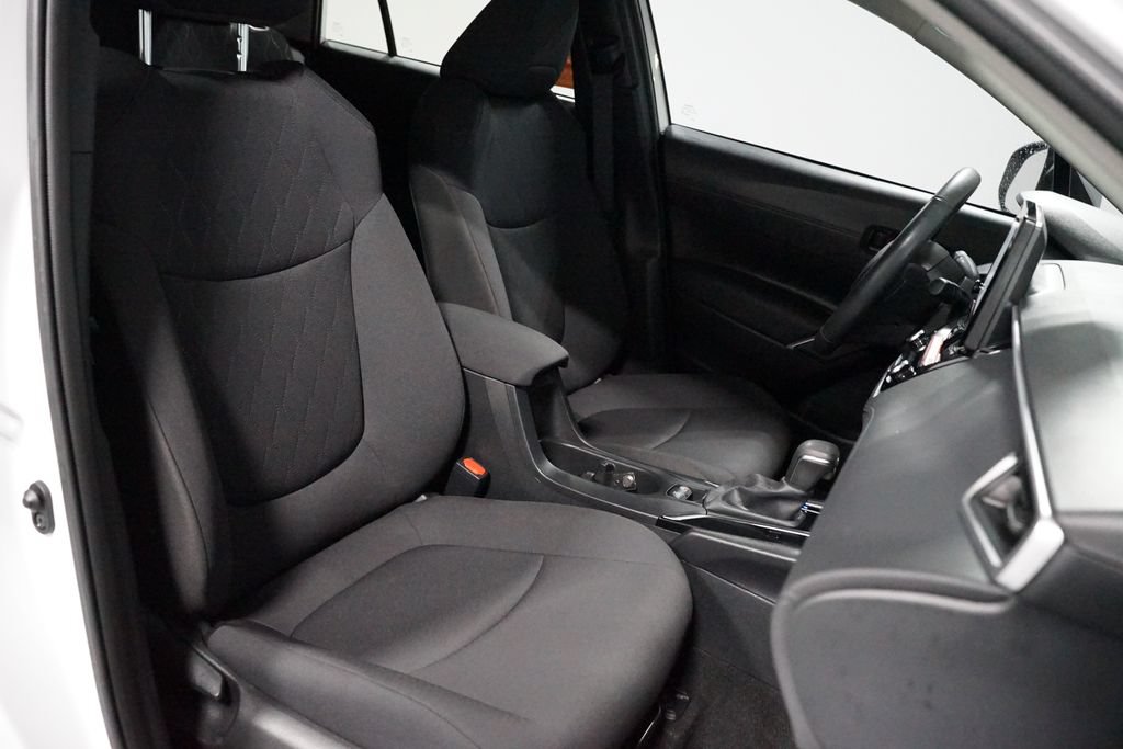 Certified 2024 Toyota Corolla Cross LE FWD image 27