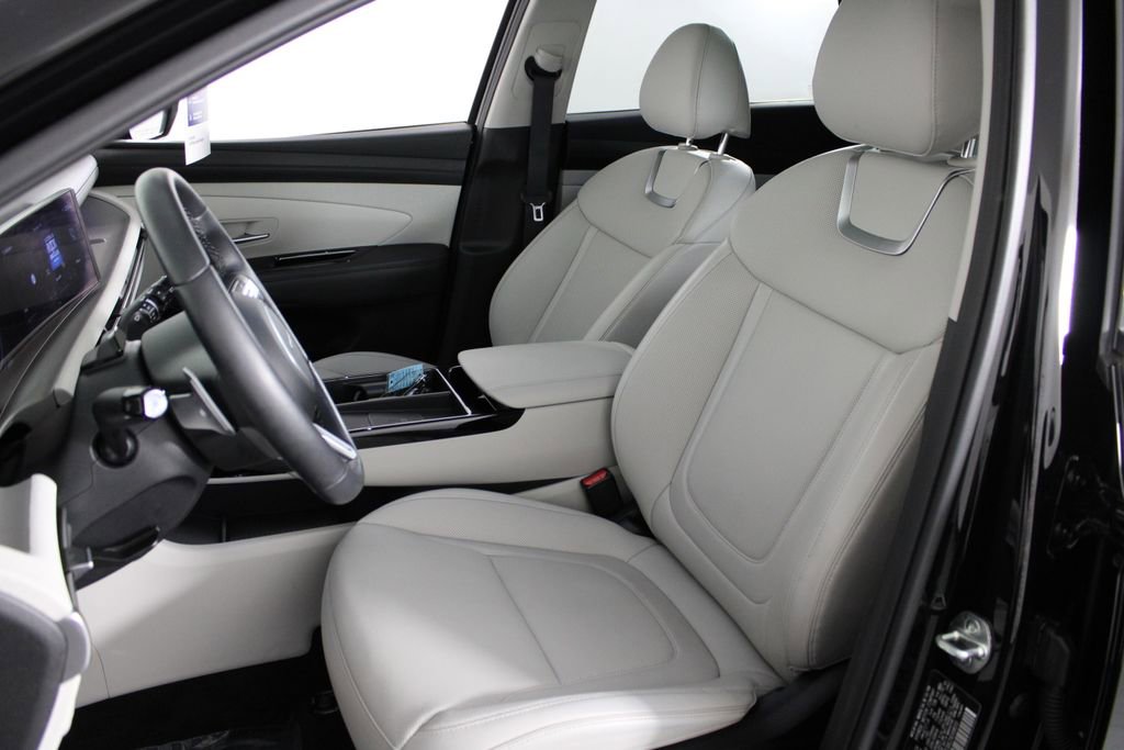 Certified 2025 Hyundai Tucson Limited image 20