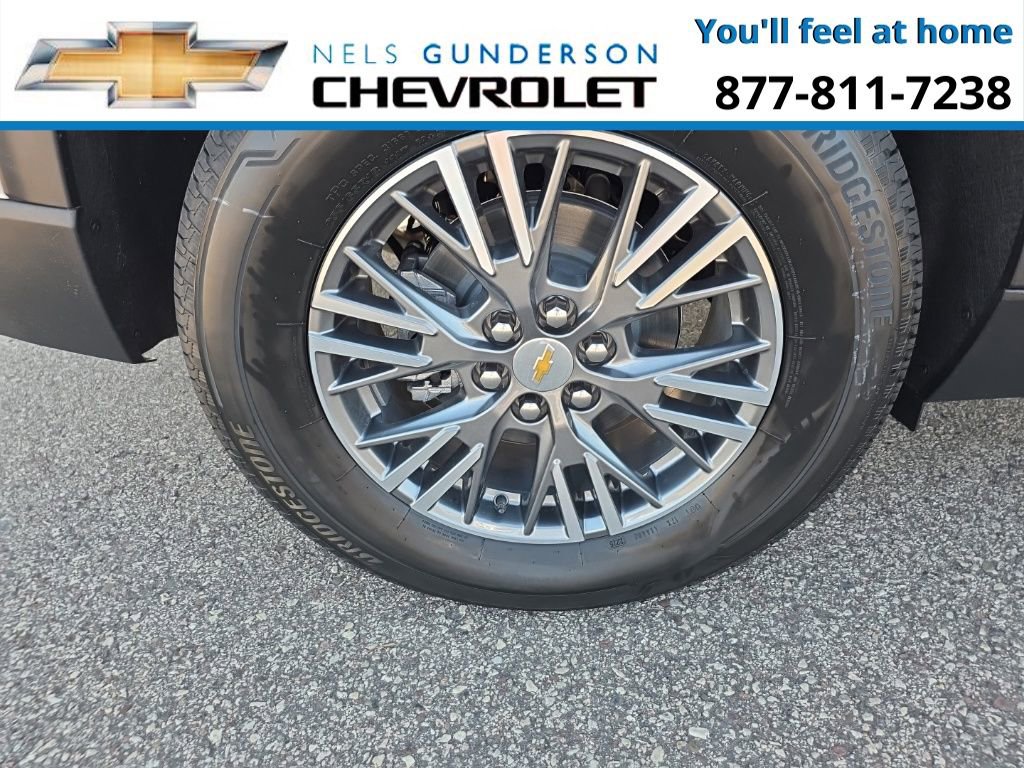 New 2026 Chevrolet Traverse LT w/ Driver Confidence Package image 9